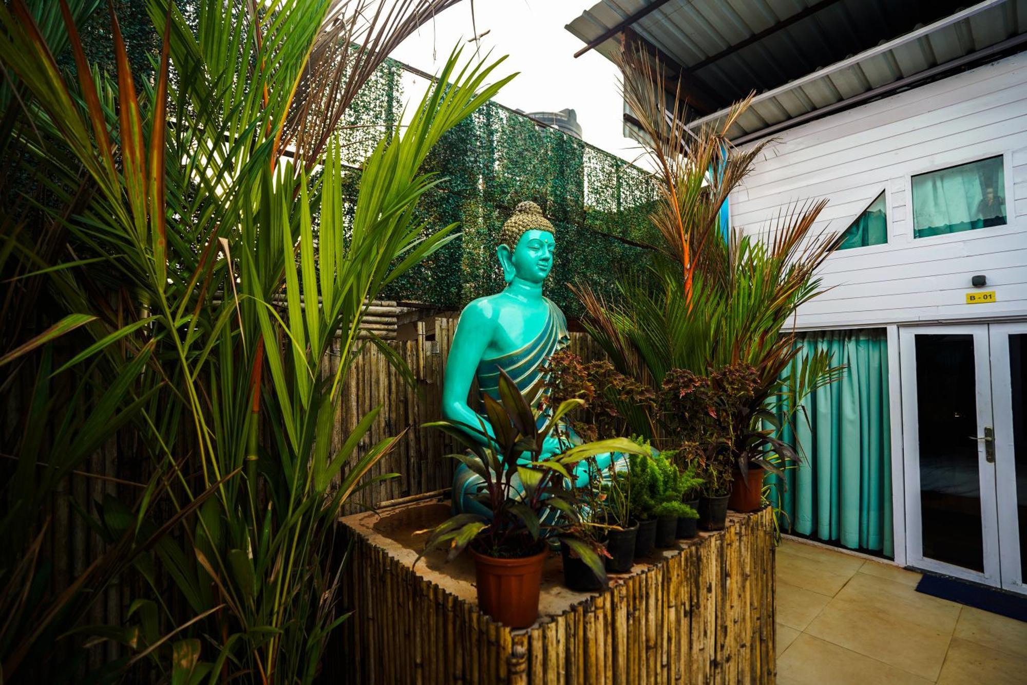 Bayview Cottage Pool Анджуна Екстериор снимка
