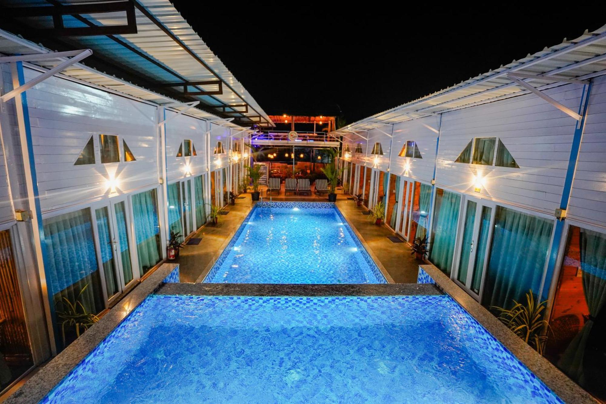Bayview Cottage Pool Анджуна Екстериор снимка