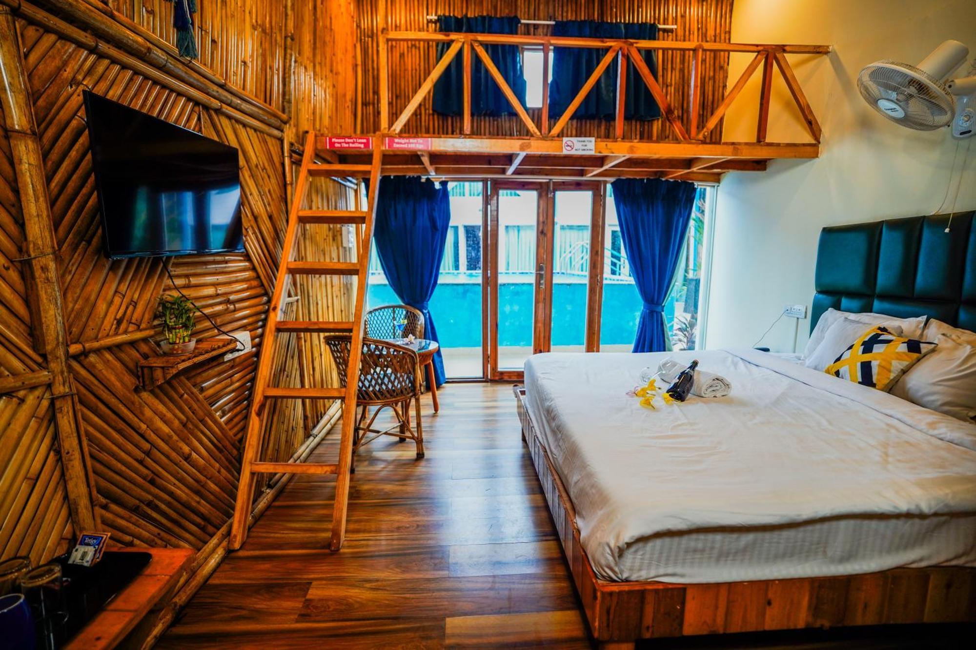 Bayview Cottage Pool Анджуна Екстериор снимка