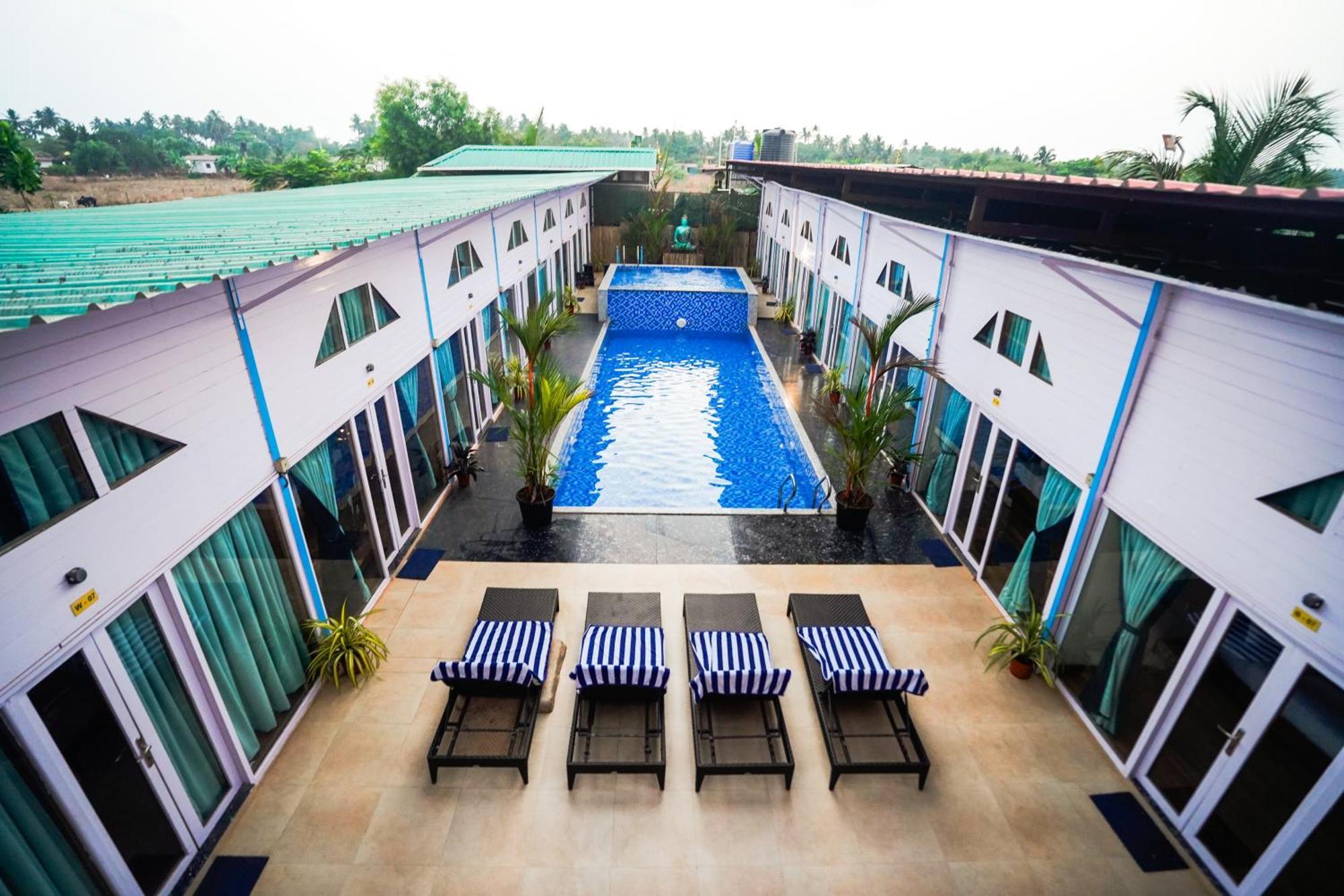 Bayview Cottage Pool Анджуна Екстериор снимка