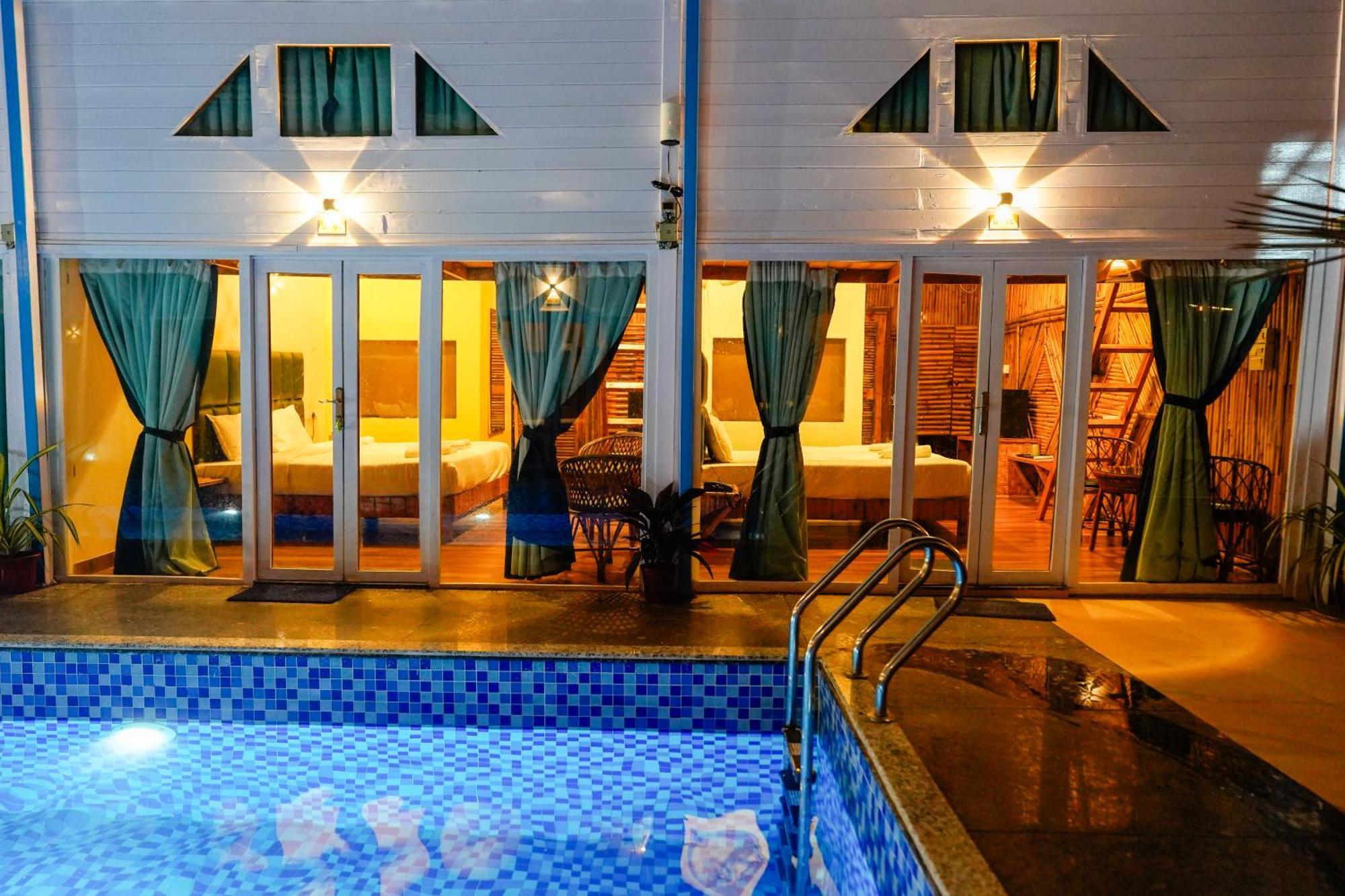 Bayview Cottage Pool Анджуна Екстериор снимка